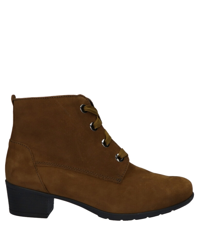 Solidus Solidus veterboot <span>35019 30350 Kerry</span> 30350 NUBUK hazel Solidus veterboot <span>35019 30350 Kerry</span> 35019 30350 Kerry cognac - www.bremmerschoenen.info - Bremmer Schoenen