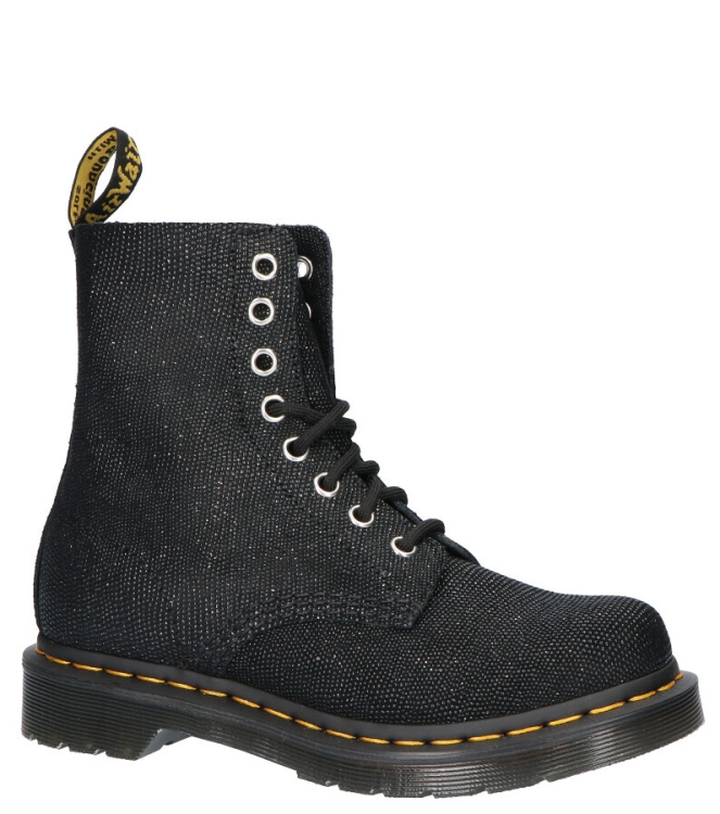 Dr. Martens Dr. Martens veterboot <span>26066001.1460 Pascal</span> black glitter ray Dr. Martens veterboot <span>26066001.1460 Pascal</span> 26066001.1460 Pascal zwart - www.bremmerschoenen.info - Bremmer Schoenen