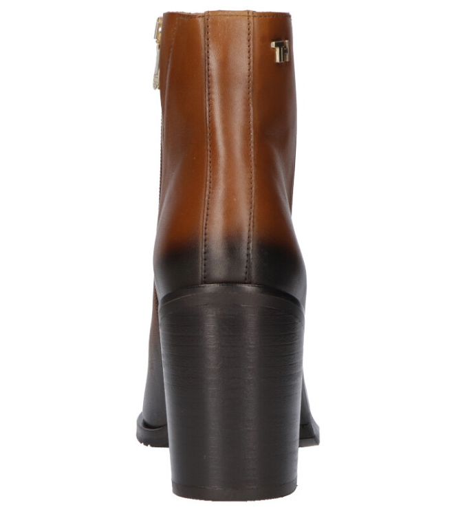 Tommy Hilfiger Tommy Hilfiger Enkellaars <span>FW0FW05164 GOW</span> GOW Pumpkin paradise Tommy Hilfiger Enkellaars <span>FW0FW05164 GOW</span> FW0FW05164 GOW cognac - www.bremmerschoenen.info - Bremmer Schoenen