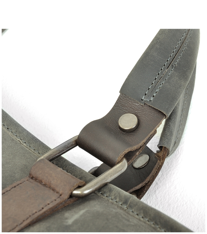 Berba Berba Laptoptas <span>826-100-23</span> Military Berba Laptoptas <span>826-100-23</span> 826-100-23 groen - www.bremmerschoenen.info - Bremmer Schoenen