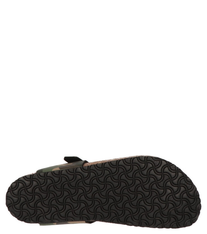 Birkenstock Birkenstock slipper <span>1019339 Gizeh Kids BF</span> Khaki Camo Desert Soil Birkenstock slipper <span>1019339 Gizeh Kids BF</span> 1019339 Gizeh Kids BF groen - www.bremmerschoenen.info - Bremmer Schoenen