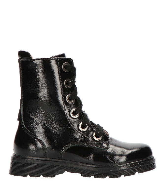 Twins Twins veterboot <span>322630 989 Brit bugatti</span> 989 Black patent Twins veterboot <span>322630 989 Brit bugatti</span> 322630 989 Brit bugatti zwart - www.bremmerschoenen.info - Bremmer Schoenen
