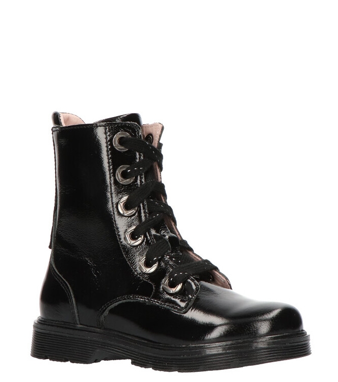 Twins Twins veterboot <span>322630 989 Brit bugatti</span> 989 Black patent Twins veterboot <span>322630 989 Brit bugatti</span> 322630 989 Brit bugatti zwart - www.bremmerschoenen.info - Bremmer Schoenen