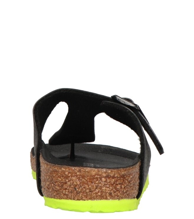 Birkenstock Birkenstock slipper <span>1024387 Gizeh Kids BF</span> Desert Soil Black lime Birkenstock slipper <span>1024387 Gizeh Kids BF</span> 1024387 Gizeh Kids BF zwart - www.bremmerschoenen.info - Bremmer Schoenen