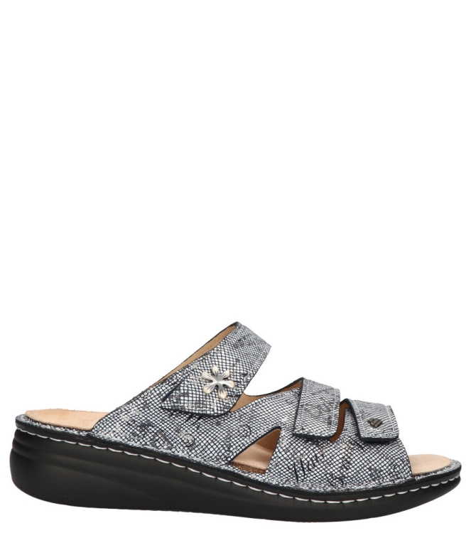 Finn Comfort Finn Comfort slipper <span>2640 732241 Grenada</span> blue Finn Comfort slipper <span>2640 732241 Grenada</span> 2640 732241 Grenada blauw - www.bremmerschoenen.info - Bremmer Schoenen