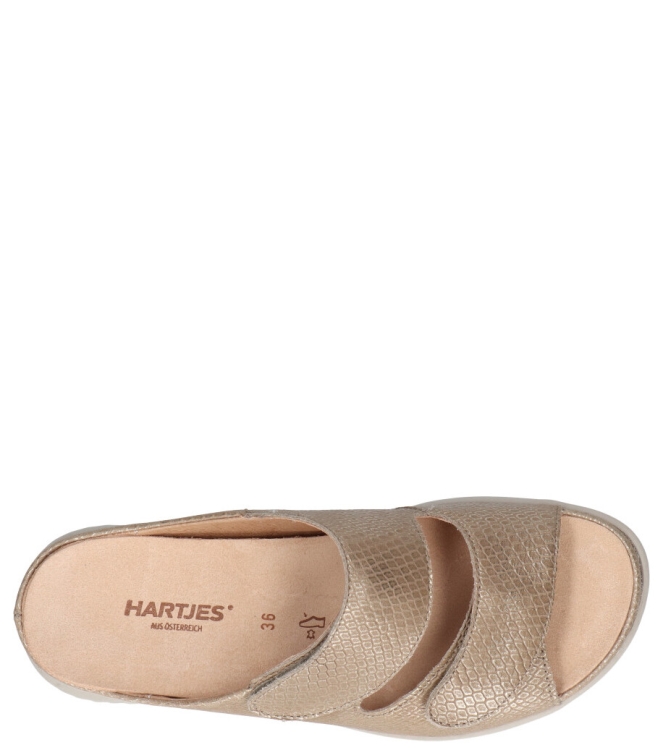 Hartjes Hartjes slipper <span>122.1102 40/00 Breeze</span> 40/00 Gold Hartjes slipper <span>122.1102 40/00 Breeze</span> 122.1102 40/00 Breeze goud - www.bremmerschoenen.info - Bremmer Schoenen
