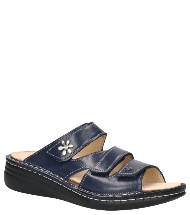 Finn Comfort Finn Comfort slipper <span>2640 195241 Grenada</span> blue Finn Comfort slipper <span>2640 195241 Grenada</span> 2640 195241 Grenada blauw - www.bremmerschoenen.info - Bremmer Schoenen