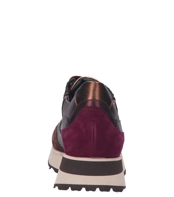 Footnotes Footnotes sneaker <span>30.002 7640 Elsa</span> Chevreau metalise brown combi Footnotes sneaker <span>30.002 7640 Elsa</span> 30.002 7640 Elsa bruin - www.bremmerschoenen.info - Bremmer Schoenen