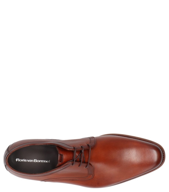 Floris van Bommel Floris van Bommel geklede schoen <span>De Draver 03.03 SFM-30316 24-01</span> Bruin Floris van Bommel geklede schoen <span>De Draver 03.03 SFM-30316 24-01</span> De Draver 03.03 SFM-30316 24-01 cognac - www.bremmerschoenen.info - Bremmer Schoenen