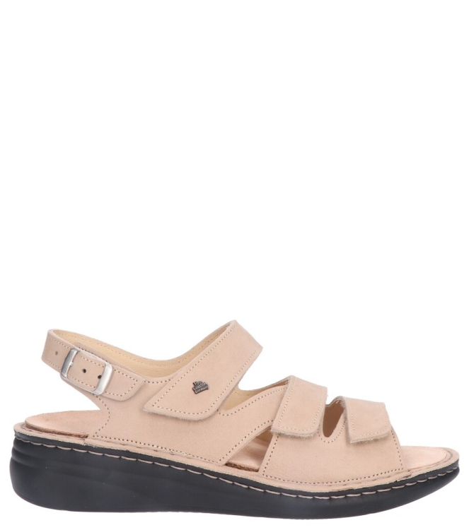 Finn Comfort sandaal <span>2643 007081 Praia</span> 2643 007081 Praia beige - www.bremmerschoenen.info - Bremmer Schoenen