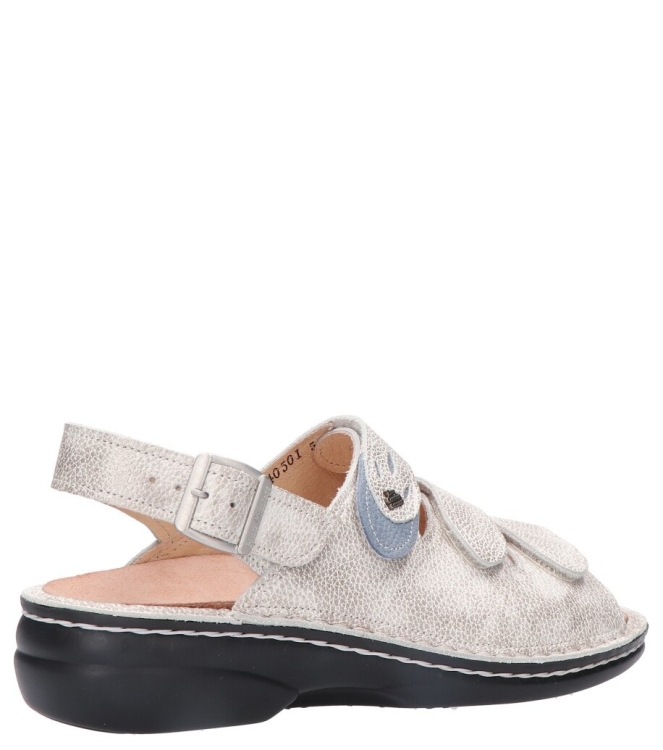 Finn Comfort sandaal <span>2557 903095 Saloniki</span> 2557 903095 Saloniki zilver - www.bremmerschoenen.info - Bremmer Schoenen