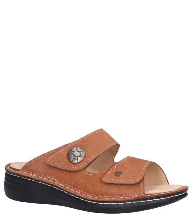 Finn Comfort slipper <span>2642 83411 Moorea</span> 2642 83411 Moorea cognac - www.bremmerschoenen.info - Bremmer Schoenen