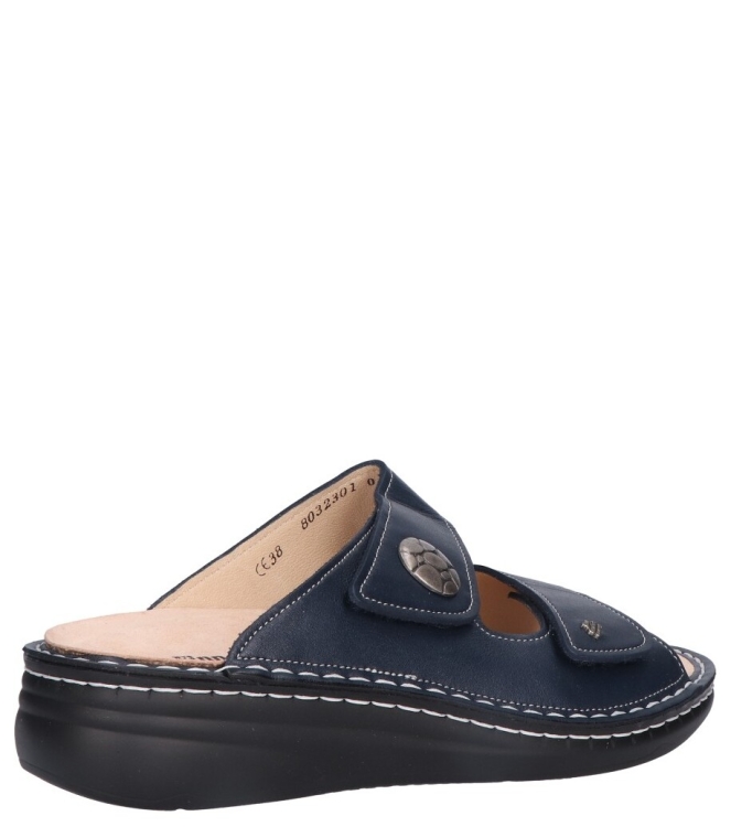 Finn Comfort slipper <span>2642 604041 Moorea</span> 2642 604041 Moorea blauw - www.bremmerschoenen.info - Bremmer Schoenen