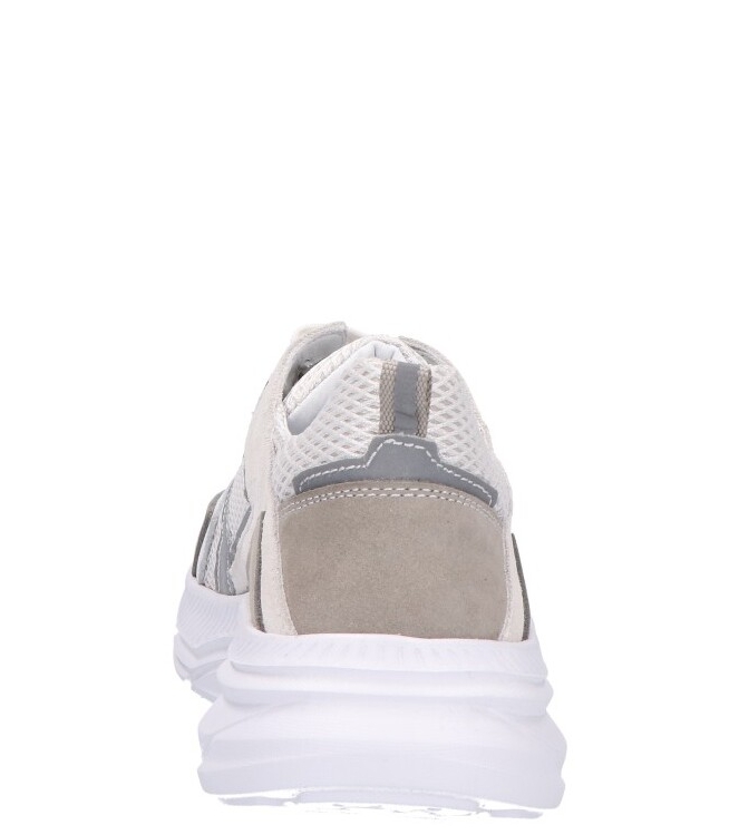 Track Style Track Style sneaker <span>326401 581 Vigo Vos</span> 581 Light Grey Track Style sneaker <span>326401 581 Vigo Vos</span> 326401 581 Vigo Vos grijs - www.bremmerschoenen.info - Bremmer Schoenen
