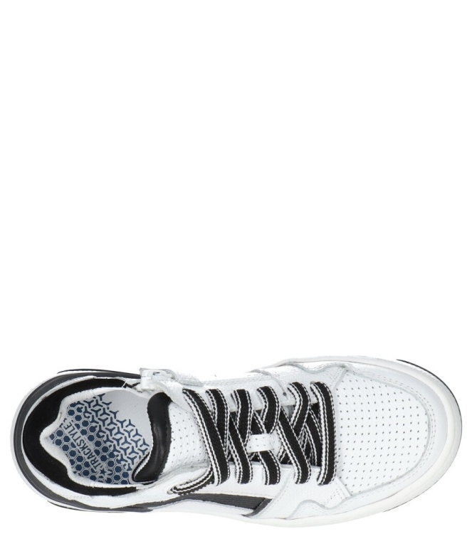 Track Style Track Style sneaker <span>326360 589 Boy Bond</span> 589 Black Track Style sneaker <span>326360 589 Boy Bond</span> 326360 589 Boy Bond wit - www.bremmerschoenen.info - Bremmer Schoenen