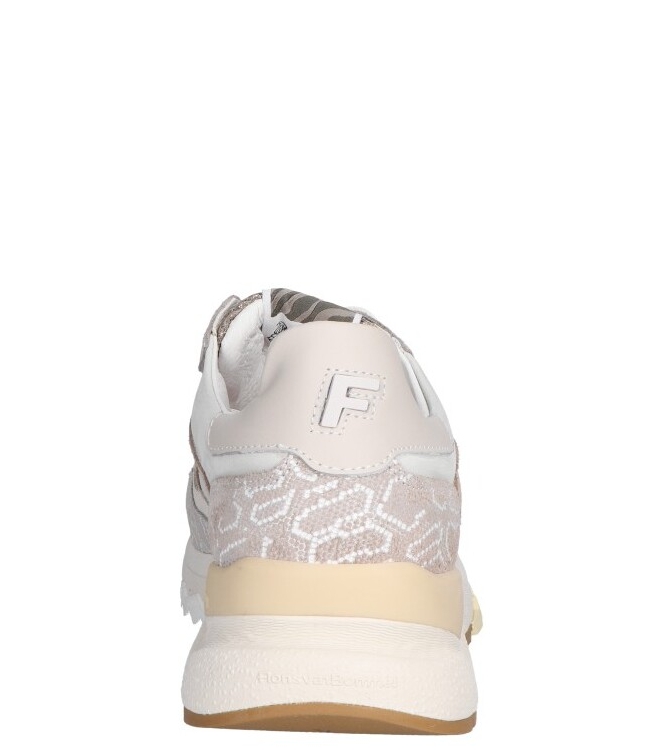 Floris van Bommel Floris van Bommel sneaker <span>SFW-10164 34-01 Treni 02.00</span> 34-01 Taupe Floris van Bommel sneaker <span>SFW-10164 34-01 Treni 02.00</span> SFW-10164 34-01 Treni 02.00 beige - www.bremmerschoenen.info - Bremmer Schoenen