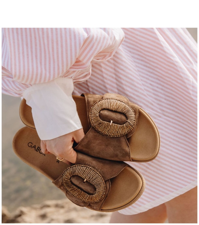 Gabor Gabor slipper <span>83.742.14</span> 14 peanut Gabor slipper <span>83.742.14</span> 83.742.14 beige - www.bremmerschoenen.info - Bremmer Schoenen
