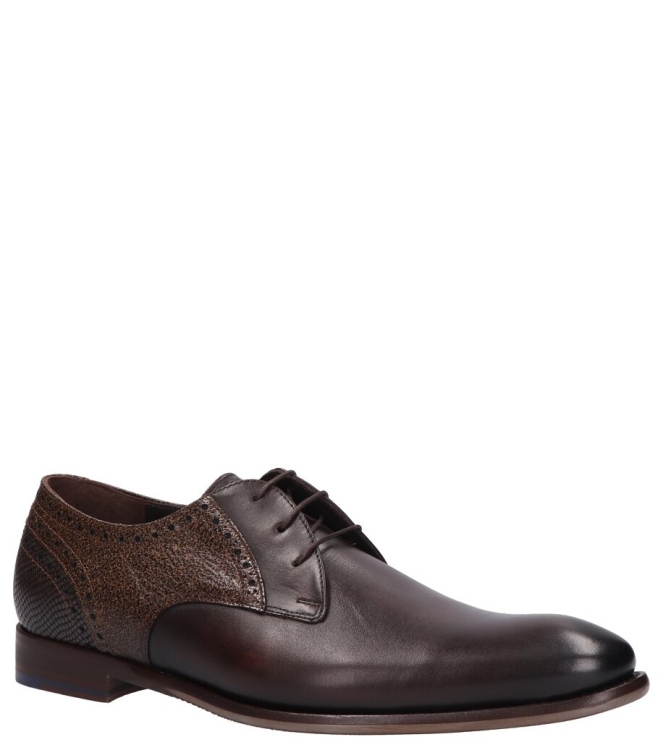 Floris van Bommel Floris van Bommel geklede schoen <span>De Stapper 39.80 SFM-30361 21-06</span> 39.80 DarkBrown Floris van Bommel geklede schoen <span>De Stapper 39.80 SFM-30361 21-06</span> De Stapper 39.80 SFM-30361 21-06 bruin - www.bremmerschoenen.info - Bremmer Schoenen