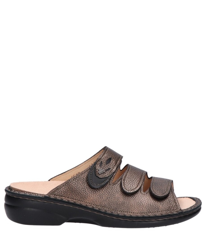 Finn Comfort Finn Comfort slipper <span>2554 902981 Kos</span> 902981 copper/schwarz Finn Comfort slipper <span>2554 902981 Kos</span> 2554 902981 Kos brons - www.bremmerschoenen.info - Bremmer Schoenen