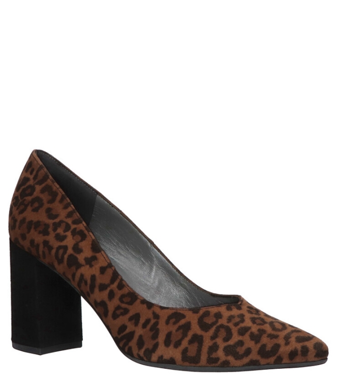 Peter Kaiser Peter Kaiser pump <span>77411 669</span> sable lea schwarz suede Peter Kaiser pump <span>77411 669</span> 77411 669 bruin - www.bremmerschoenen.info - Bremmer Schoenen