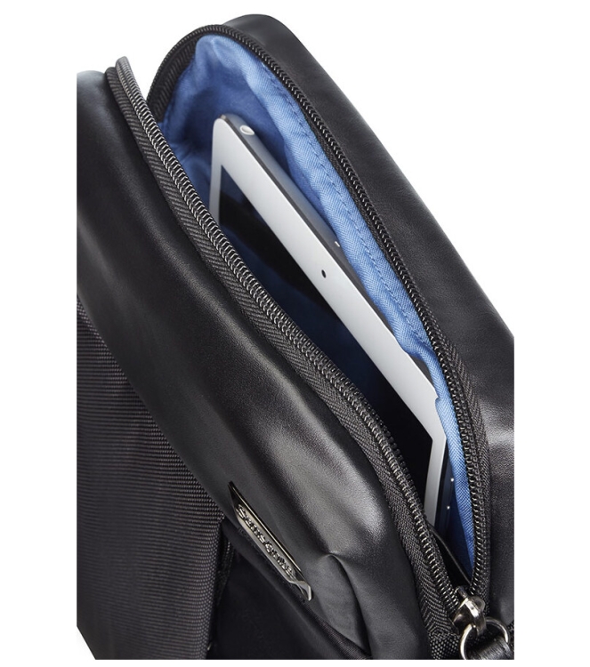 SAMSONITE TABLET TAS <span>49D 09003 HIP TECH</span> 49D 09003 HIP TECH zwart - www.bremmerschoenen.info - Bremmer Schoenen